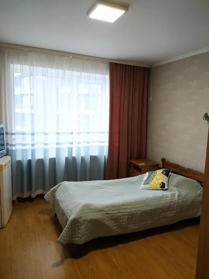 Hotel Trias 키예프 여관